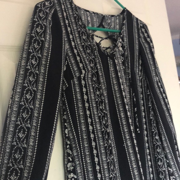 Dress - Picture 2 of 5